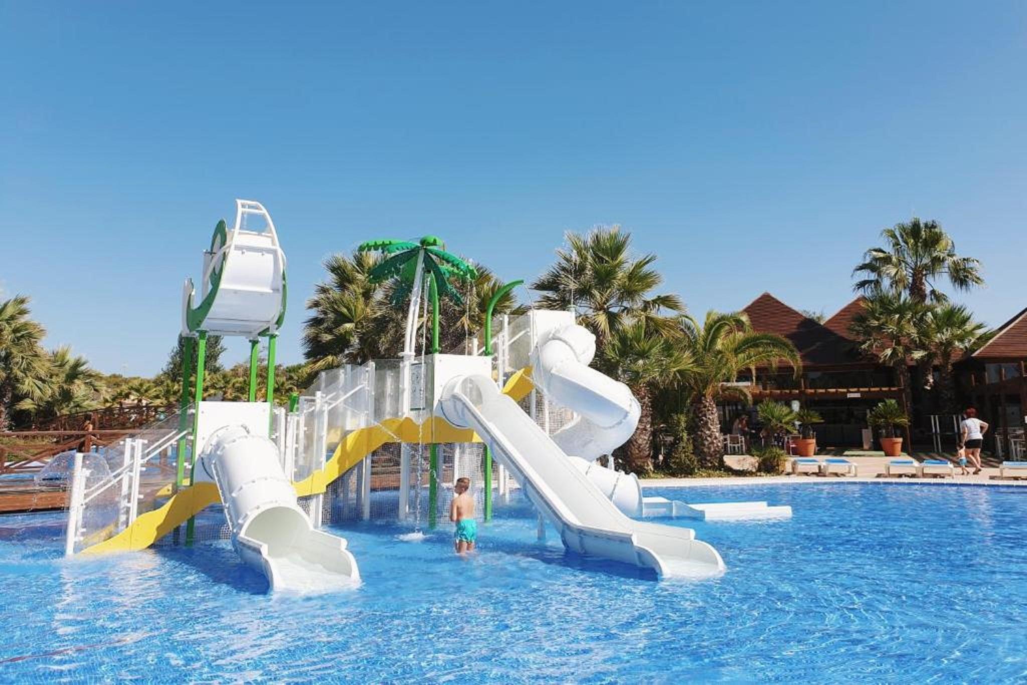 Camping Estival Torre De La Mora 타마리트 외부 사진