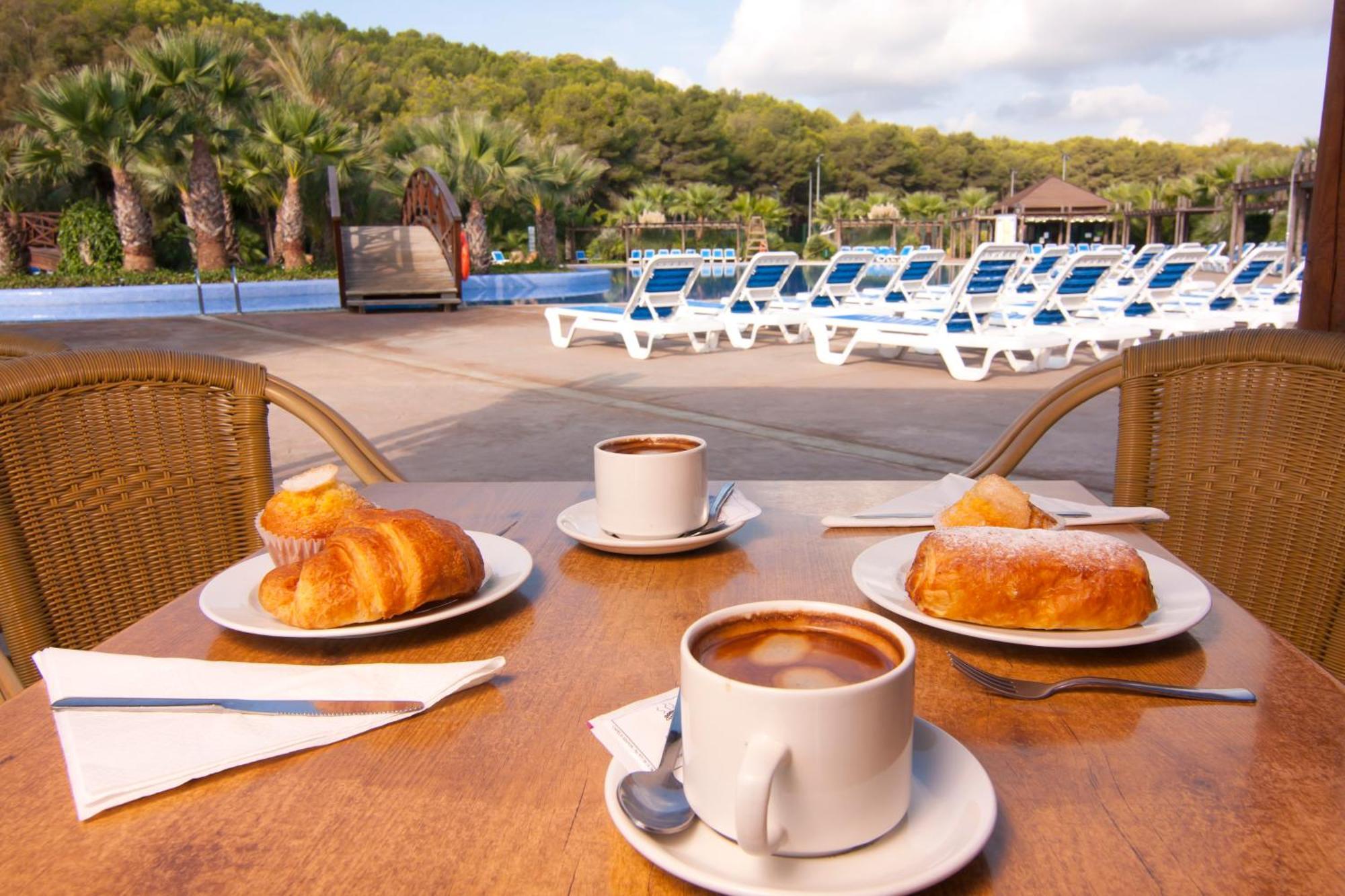 Camping Estival Torre De La Mora 타마리트 외부 사진