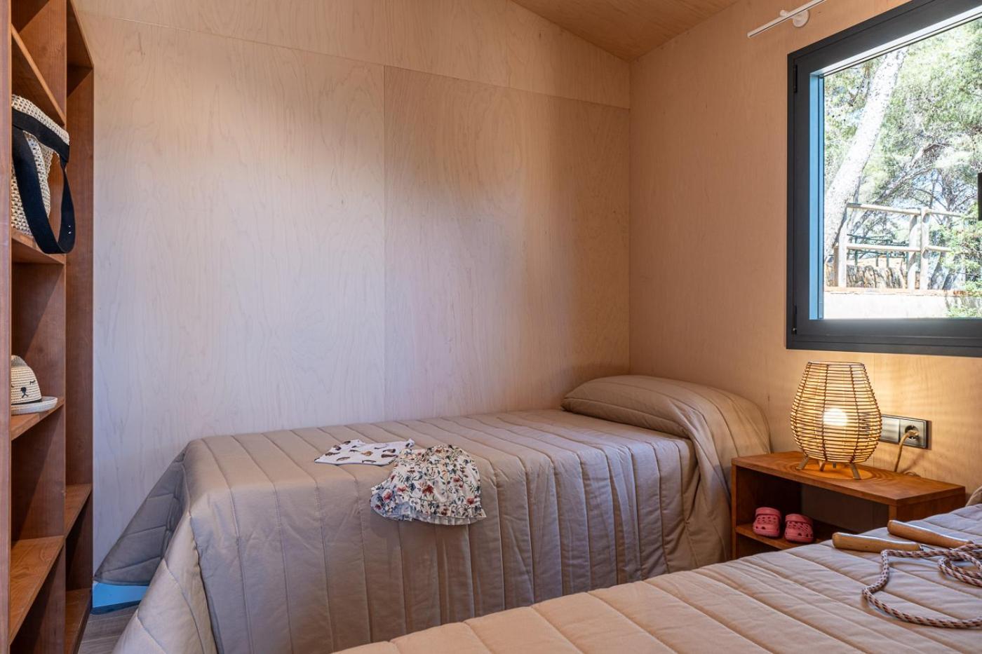 Camping Estival Torre De La Mora 타마리트 외부 사진