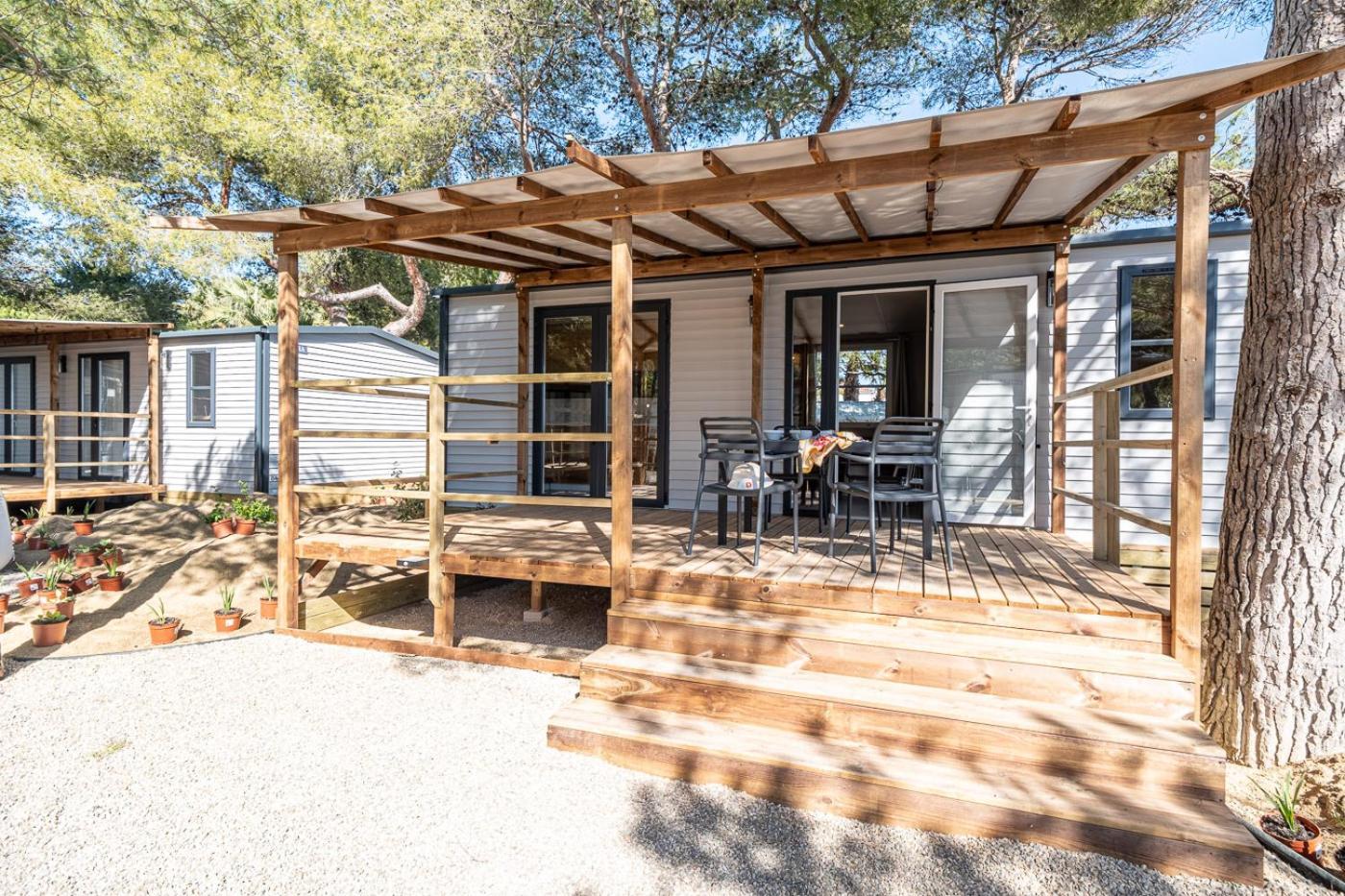 Camping Estival Torre De La Mora 타마리트 외부 사진