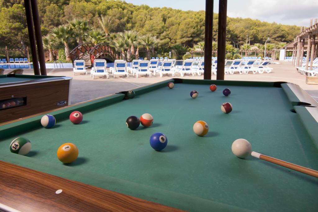 Camping Estival Torre De La Mora 타마리트 외부 사진