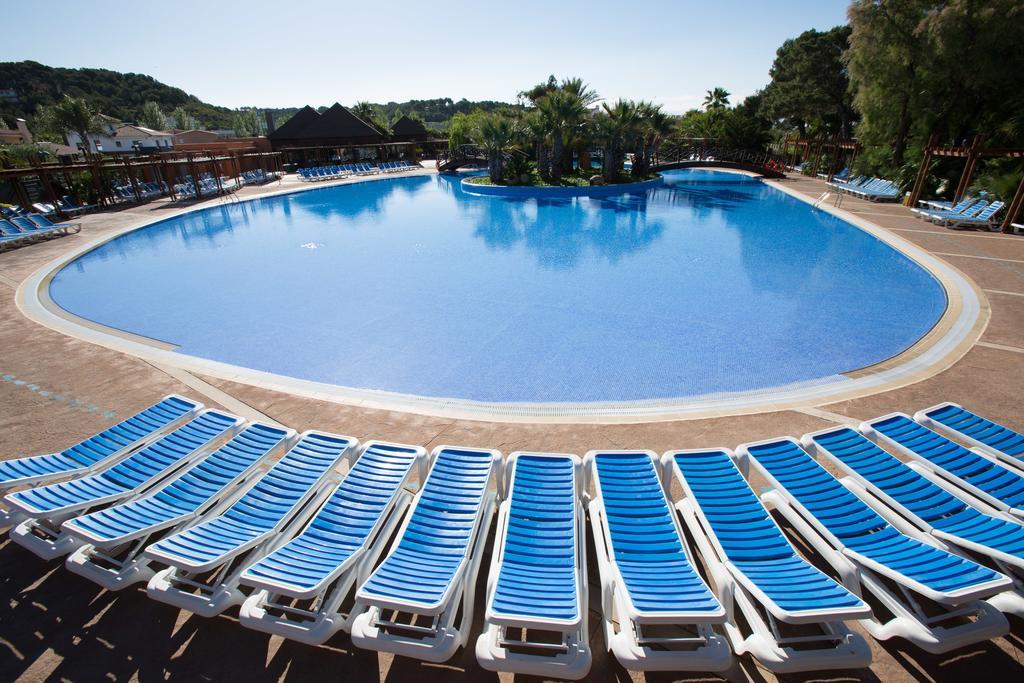 Camping Estival Torre De La Mora 타마리트 외부 사진