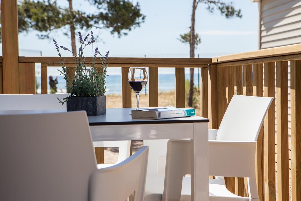 Camping Estival Torre De La Mora 타마리트 외부 사진