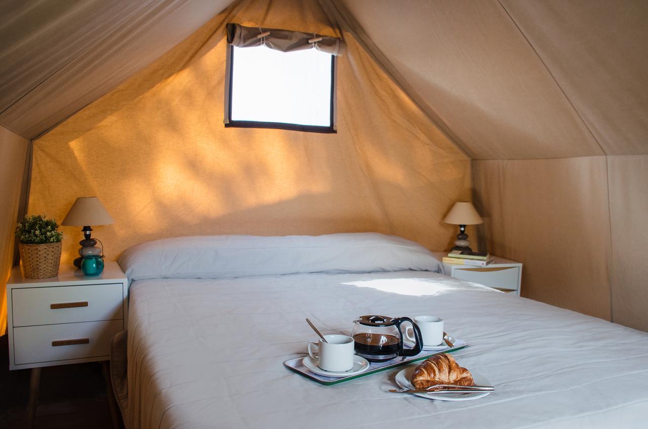 Camping Estival Torre De La Mora 타마리트 외부 사진